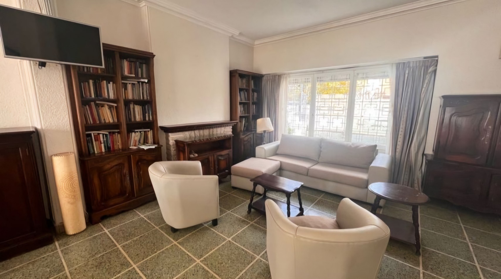 IMPORTANTE CHALET DE ESTILO C PARQUE CHAUVIN RESIDENCIAL