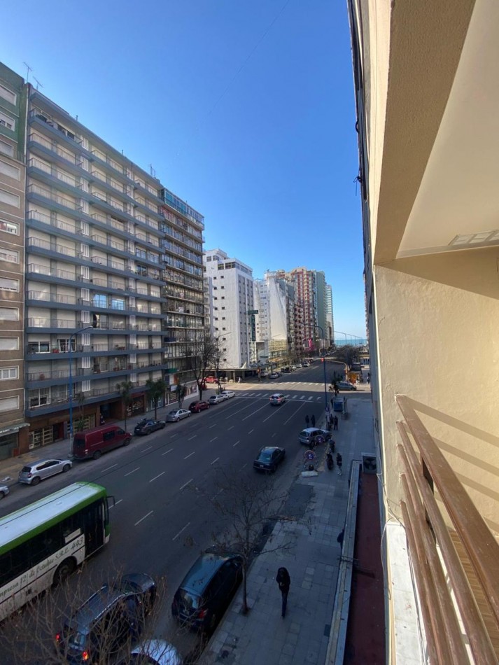 IMPERDIBLE DEPTO 3 AMB AL FTE BALCON Y COCHERA RECICLADO CENTRO
