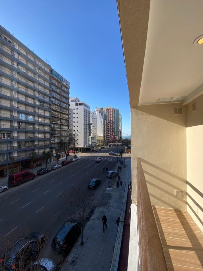 IMPERDIBLE DEPTO 3 AMB AL FTE BALCON Y COCHERA RECICLADO CENTRO