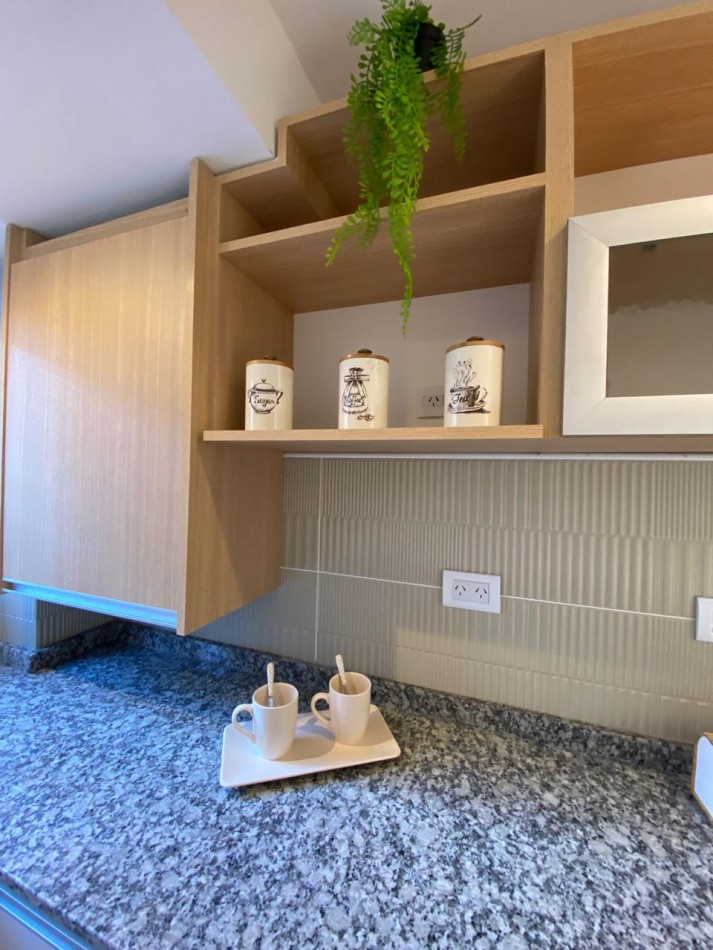 IMPERDIBLE DEPTO 3 AMB AL FTE BALCON Y COCHERA RECICLADO CENTRO