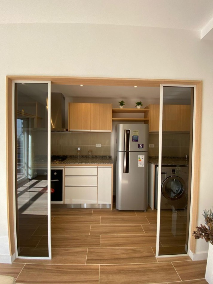 IMPERDIBLE DEPTO 3 AMB AL FTE BALCON Y COCHERA RECICLADO CENTRO