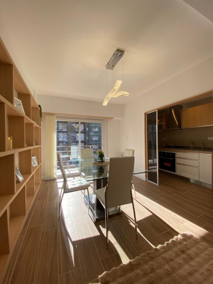 IMPERDIBLE DEPTO 3 AMB AL FTE BALCON Y COCHERA RECICLADO CENTRO