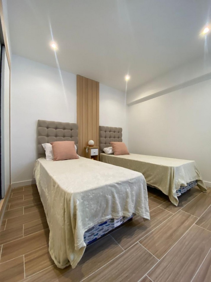 IMPERDIBLE DEPTO 3 AMB AL FTE BALCON Y COCHERA RECICLADO CENTRO
