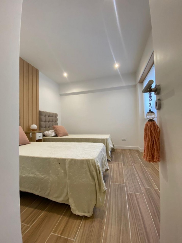 IMPERDIBLE DEPTO 3 AMB AL FTE BALCON Y COCHERA RECICLADO CENTRO