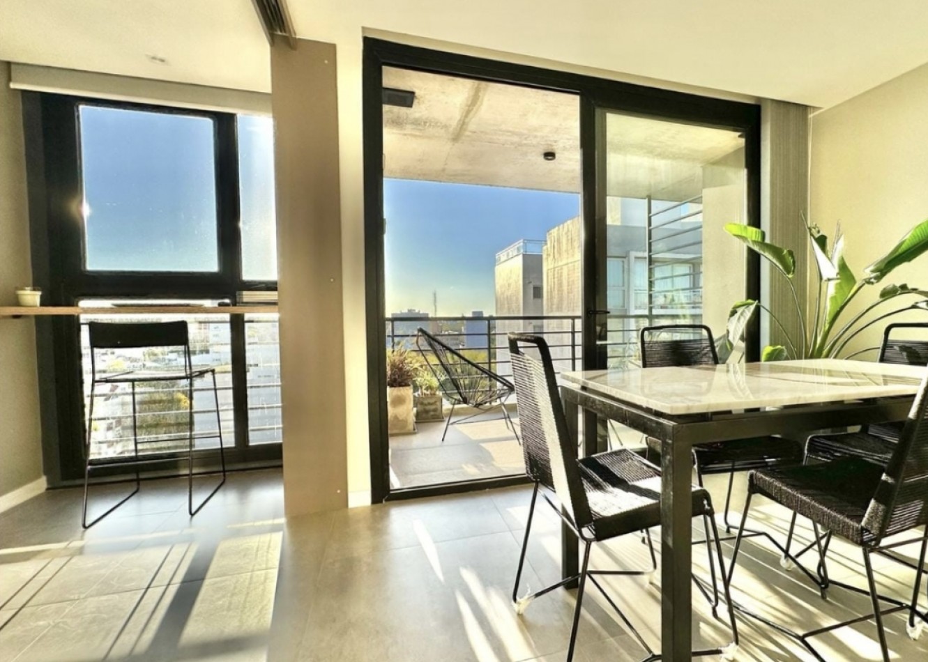 IMPERDIBLE!!! BONJO 7 DEPTO 2 AMB PREMIUM C BALCON TERRAZA Y COCHERA PLAZA MITRE