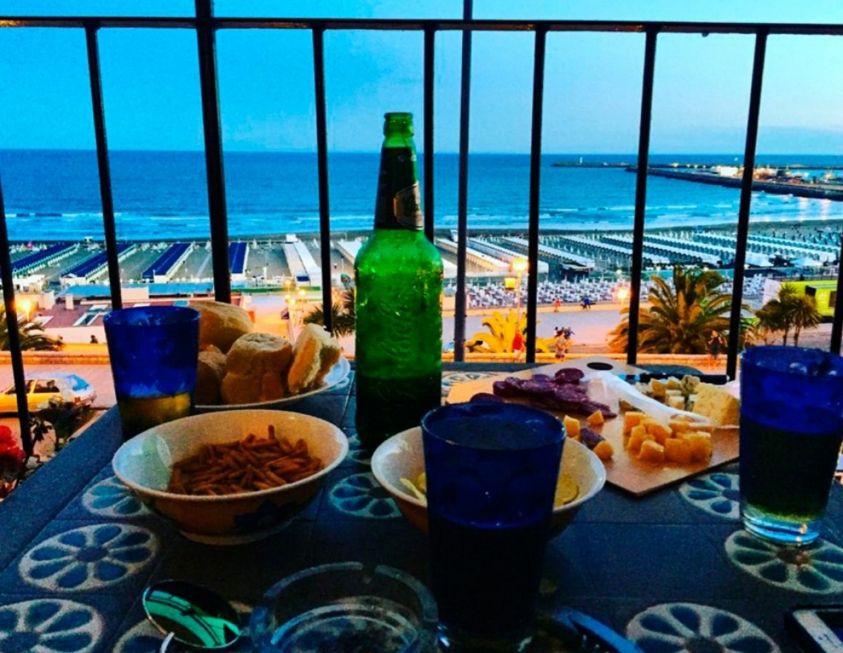 TERRAZA PALACE!!! SEMIPISO 4 AMB C DEP FRENTE AL MAR PLAYA GRANDE
