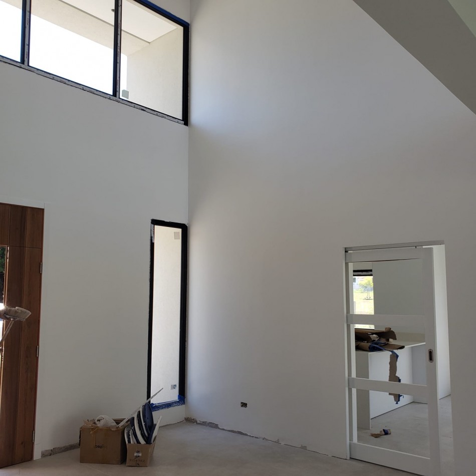 A ESTRENAR! CASA 4 AMBIENTES RUMENCO JOVEN