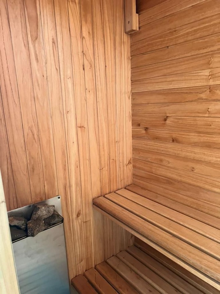 HERMOSA CASA 5 AMB CON JACUZZI Y SAUNA EN LOS PINARES