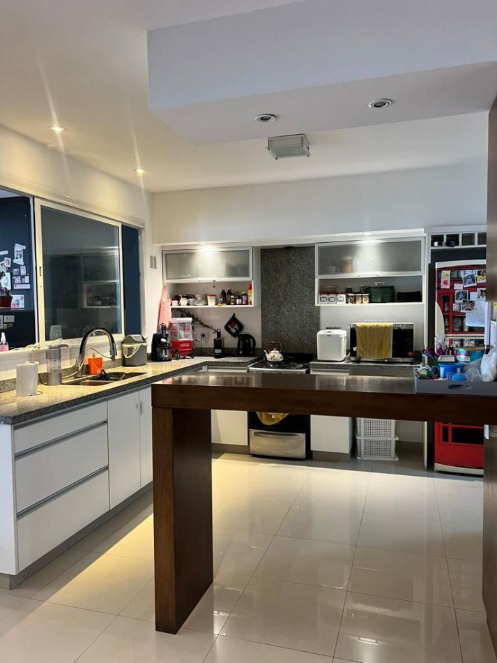 HERMOSA CASA 5 AMB CON JACUZZI Y SAUNA EN LOS PINARES
