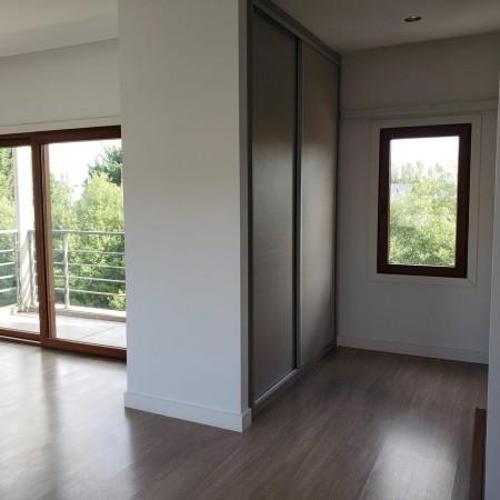 IMPECABLE CASA 4 AMBIENTES EN ALQUILER 24 MESES BARRIO RUMENCO LOS TILOS