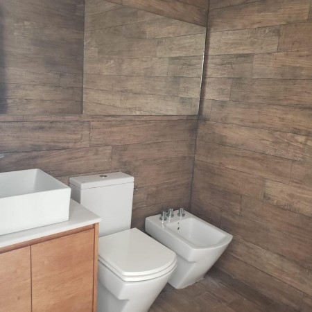 IMPECABLE CASA 4 AMBIENTES EN ALQUILER 24 MESES BARRIO RUMENCO LOS TILOS