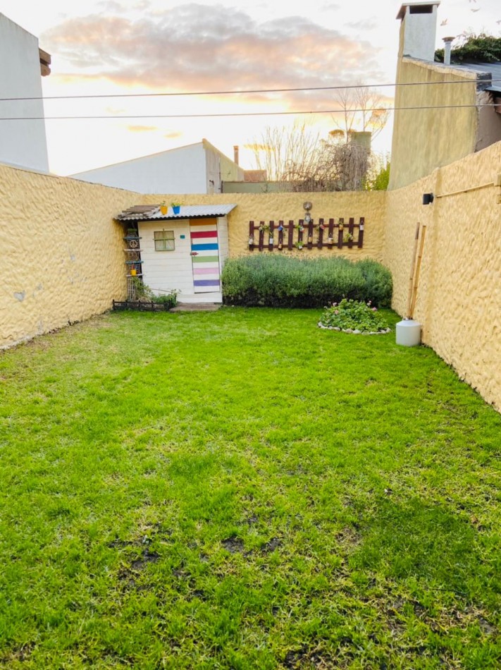 ALQUILER 24 MESES DUPLEX 3 AMB C ESCRITORIO Y QUINCHO PUNTA MOGOTES