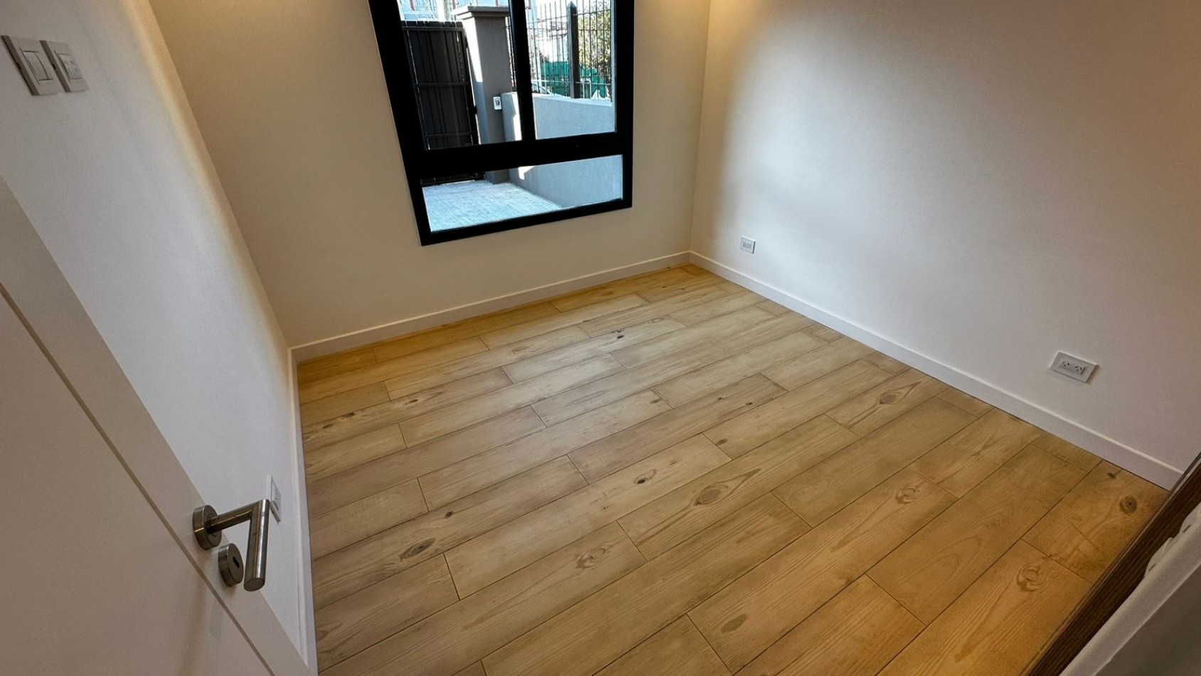 MODERNA CASA EN PH 3 AMB C PARQUE PISCINA Y DOBLE COCHERA