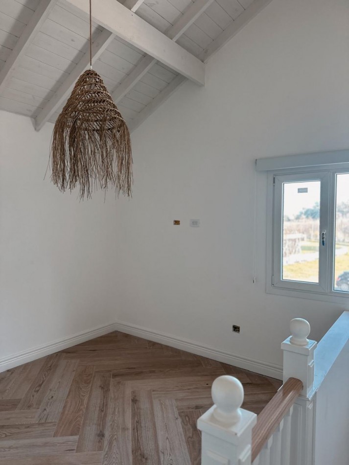 CASA 4 AMB C PLAYROOM Y PISCINA EN ALQUILER ARENAS CHICO