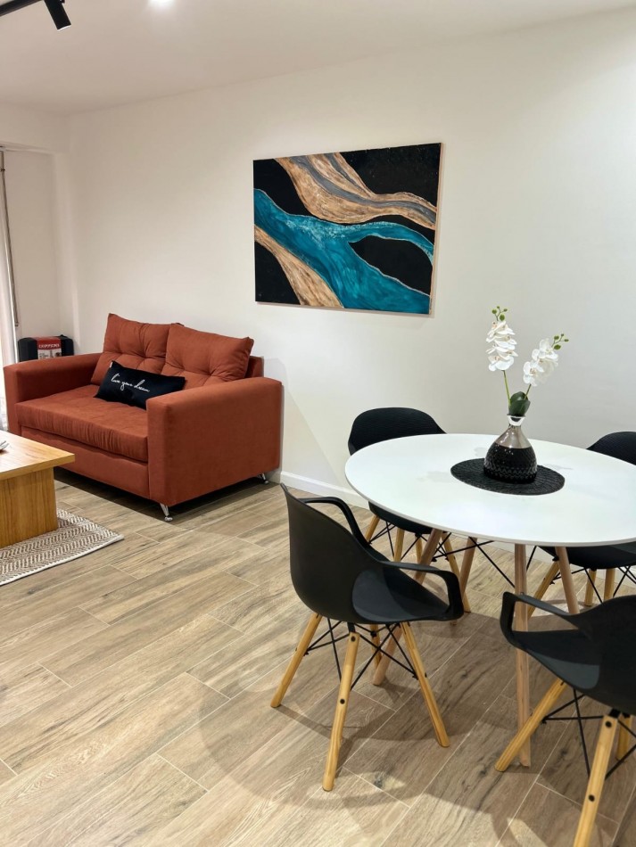 DEPTO 2 AMBIENTES AL FRENTE C BALCON TERRAZA ALDREY