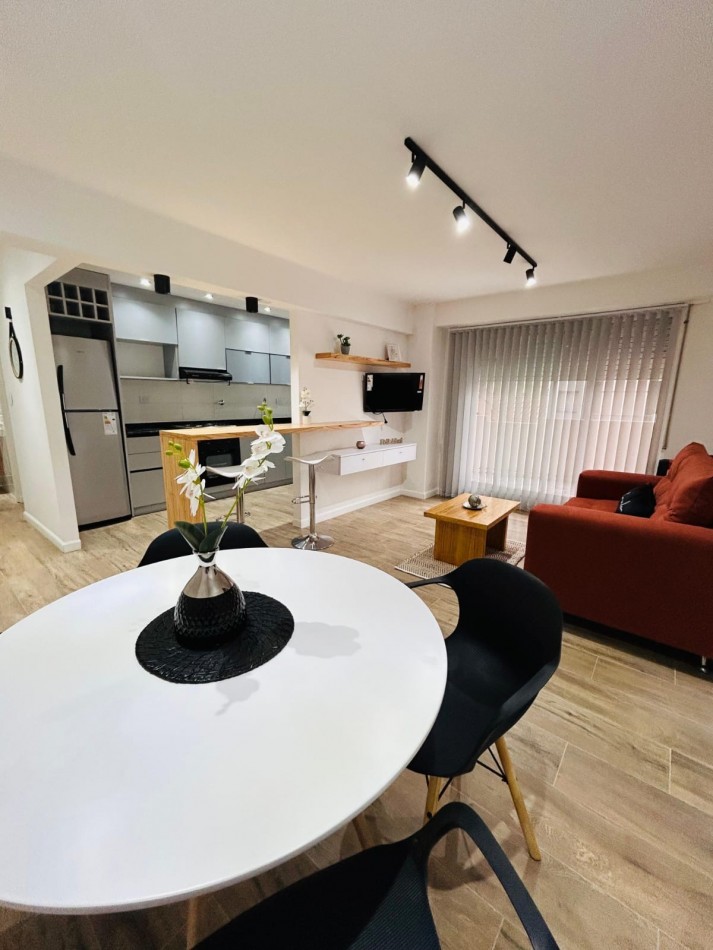 DEPTO 2 AMBIENTES AL FRENTE C BALCON TERRAZA ALDREY
