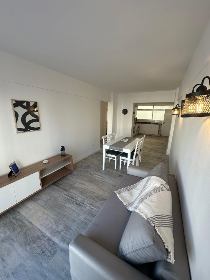 EDIFICIO VERMIDA XIV DEPTO 3 AMB c BALCON PLAZA COLON