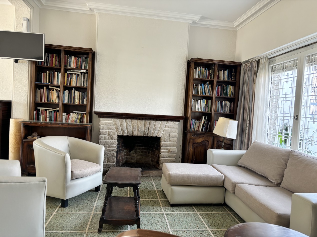 IMPORTANTE CHALET DE ESTILO C PARQUE CHAUVIN RESIDENCIAL