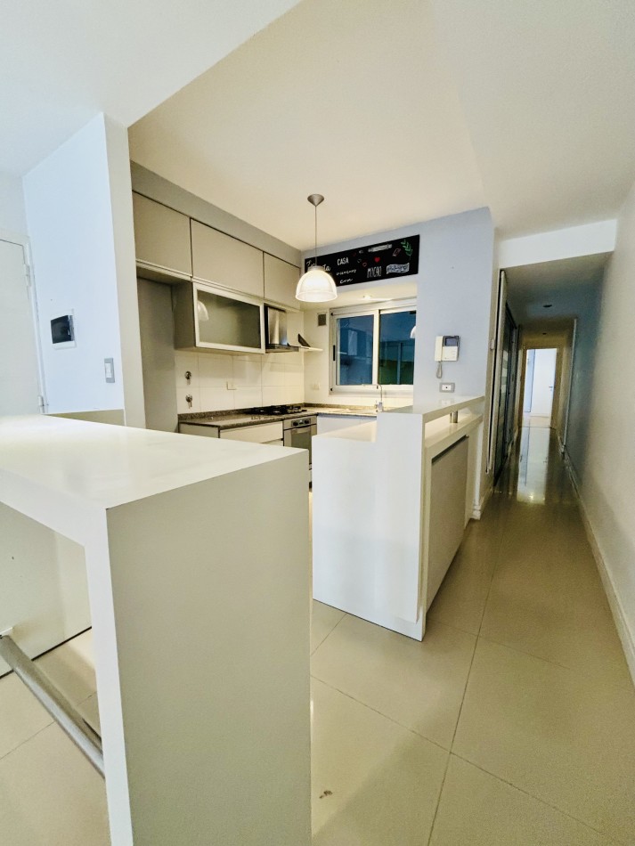 ()OPORTUNIDAD!! LINEHOUSE SEMIPISO 3 AMB CON PATIO PLAZA MITRE