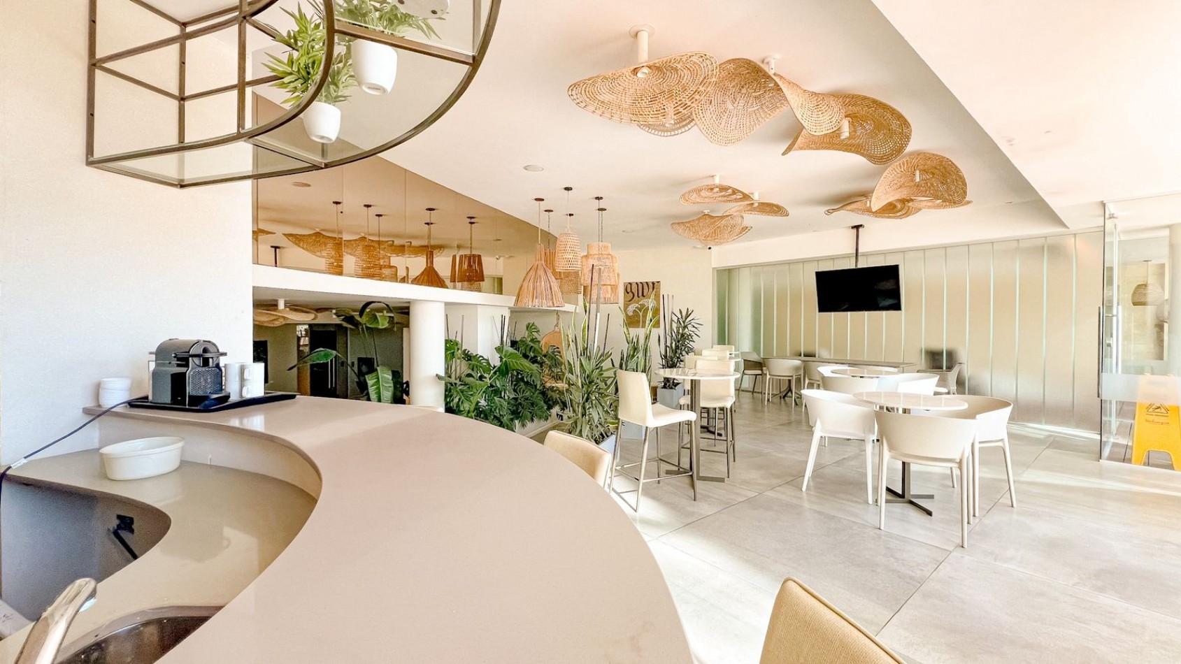 MARAL EXPLANADA!!! VISTA PANORAMICA AL MAR. DEPTO 3 AMB FULL AMENITIES PLAYA CHICA