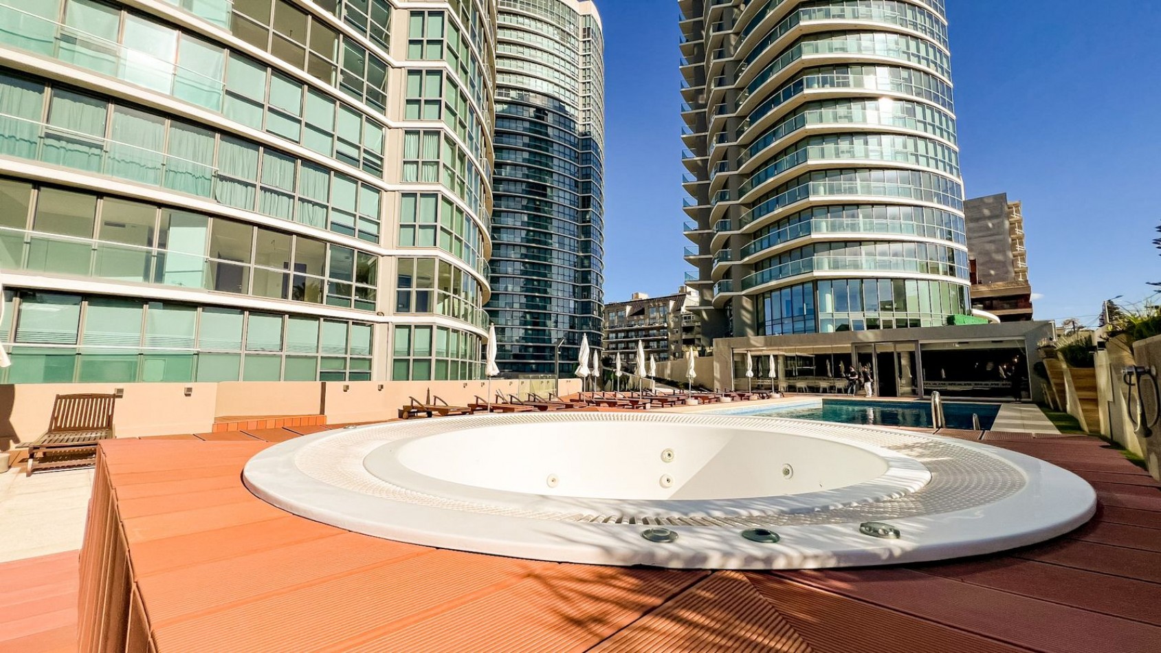 MARAL EXPLANADA!!! VISTA PANORAMICA AL MAR. DEPTO 3 AMB FULL AMENITIES PLAYA CHICA