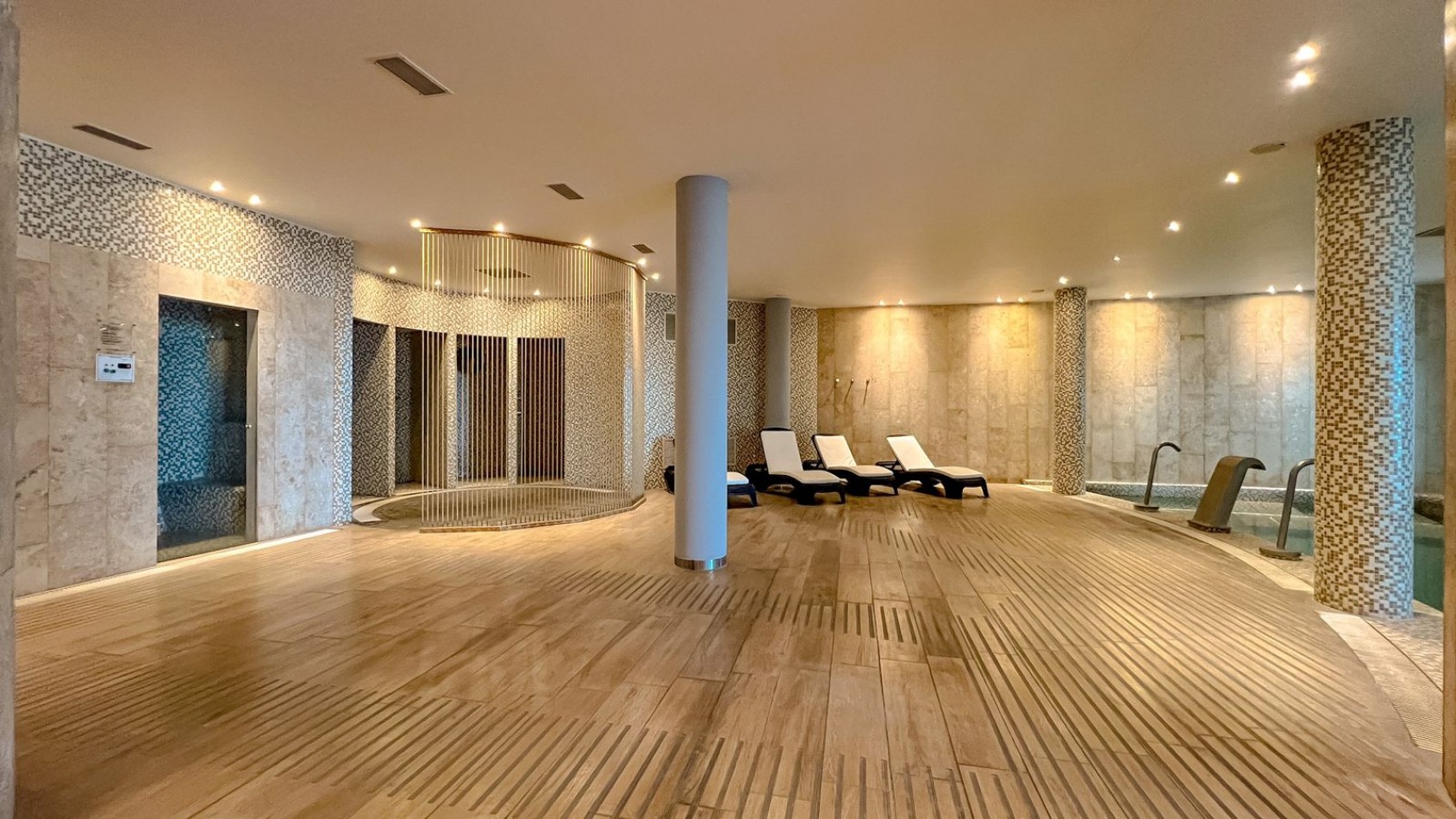 MARAL EXPLANADA!!! VISTA PANORAMICA AL MAR. DEPTO 3 AMB FULL AMENITIES PLAYA CHICA