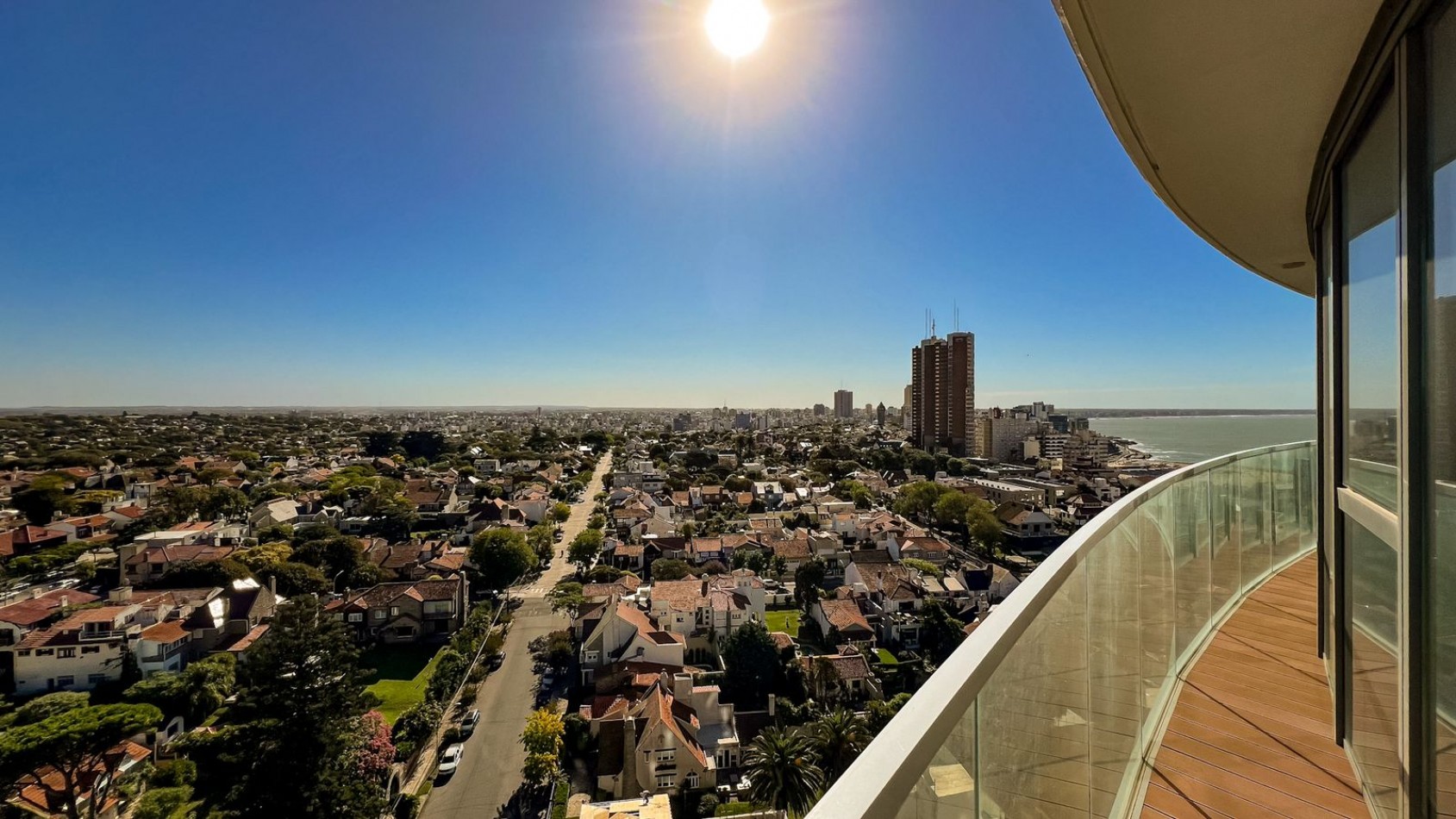 MARAL EXPLANADA!!! VISTA PANORAMICA AL MAR. DEPTO 3 AMB FULL AMENITIES PLAYA CHICA