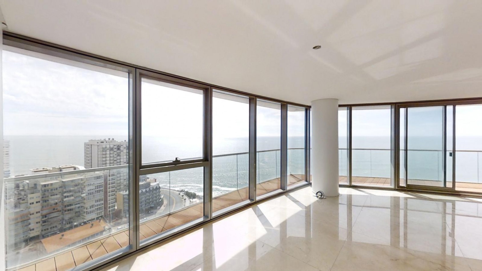 MARAL EXPLANADA!!! VISTA AL MAR PENTHOUSE 4 AMB PLAYA CHICA