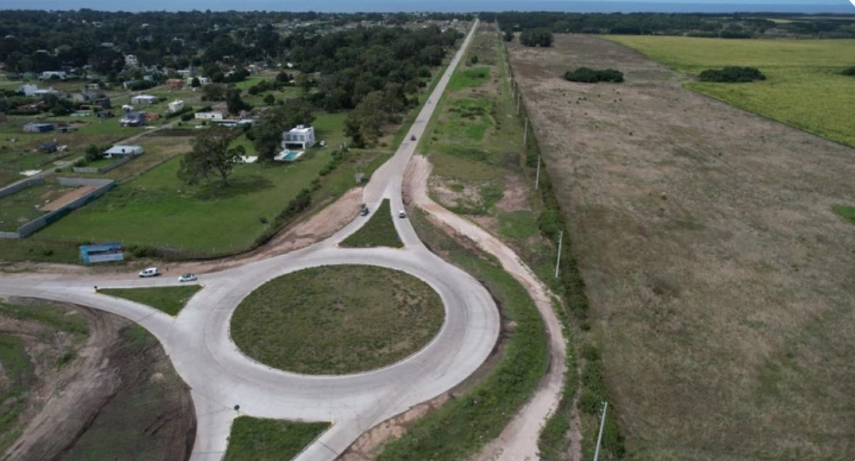 IMPORTANTE FRACCION DE TIERRA!! De 49 HAS EN AV.ANTARTIDA ARGENTINA MAR DEL PLATA