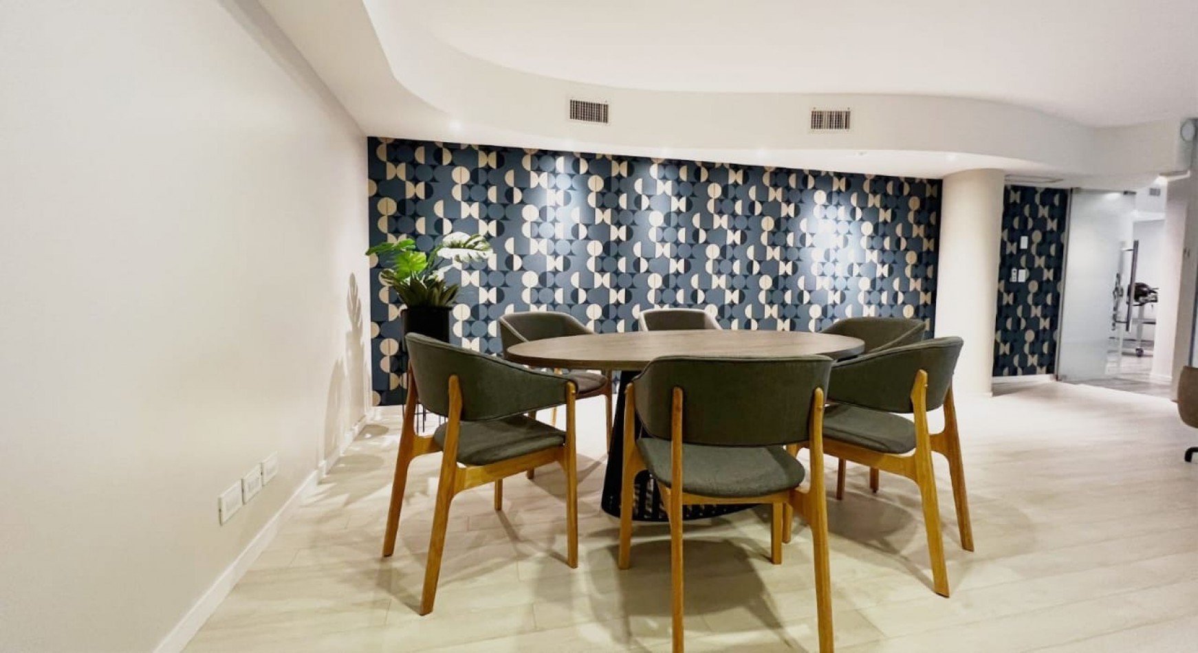 MARAL EXPLANADA!!! VISTA AL MAR PENTHOUSE 5 AMB FULL AMENITIES PLAYA CHICA
