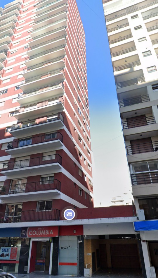 OPORTUNIDAD!!! COCHERA en MICROCENTRO