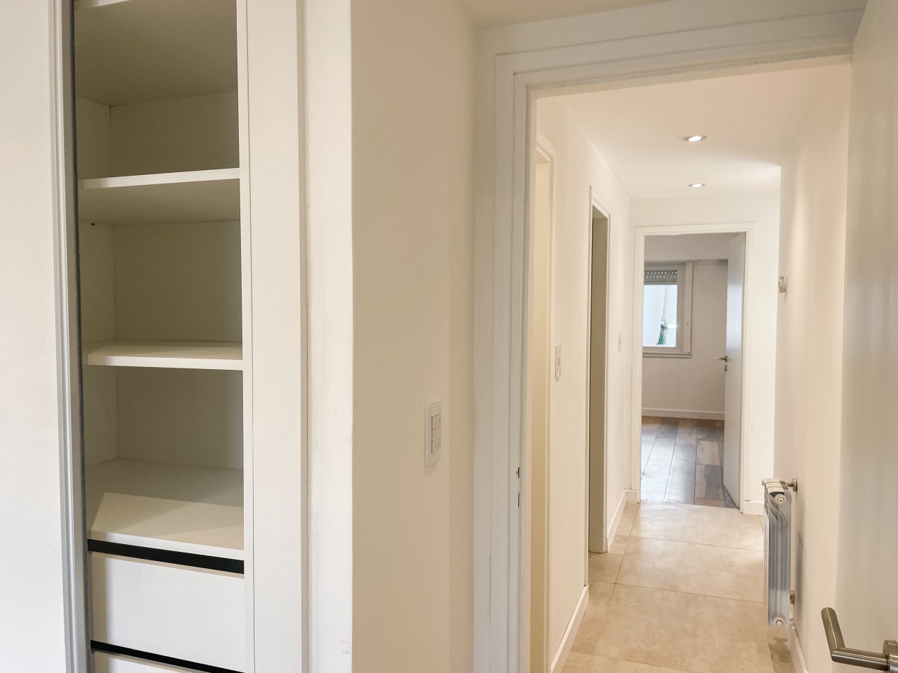 -EXCELENTE CHALET 5 AMB RECICLADO A NUEVO PARQUE LURO