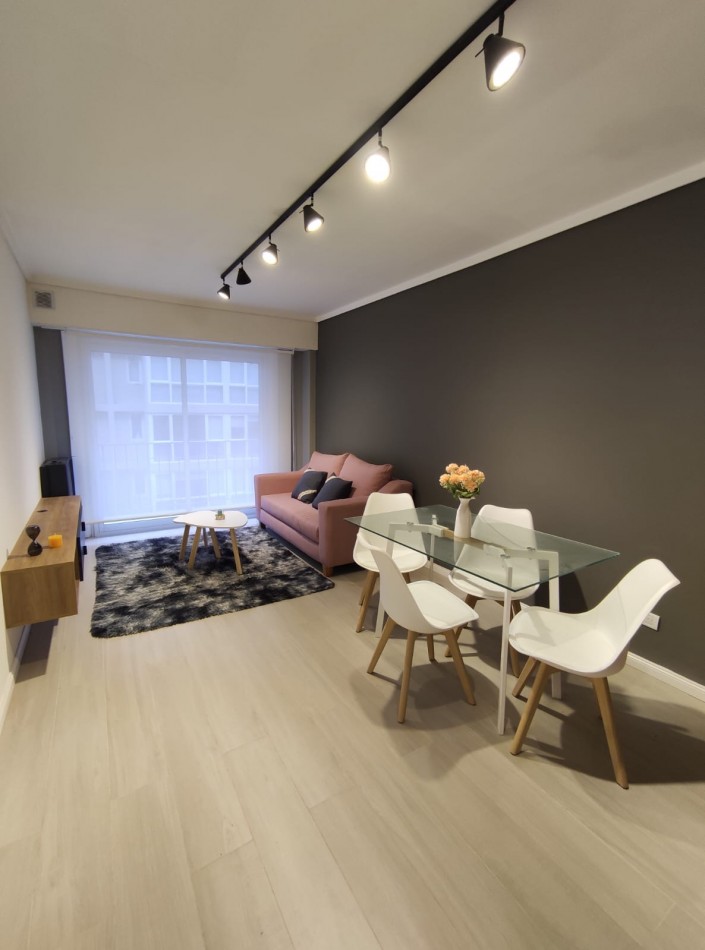 INCREIBLE!!! DEPARTAMENTO 2 AMB RECICLADO Y EQUIPADO C BALCON ALDREY