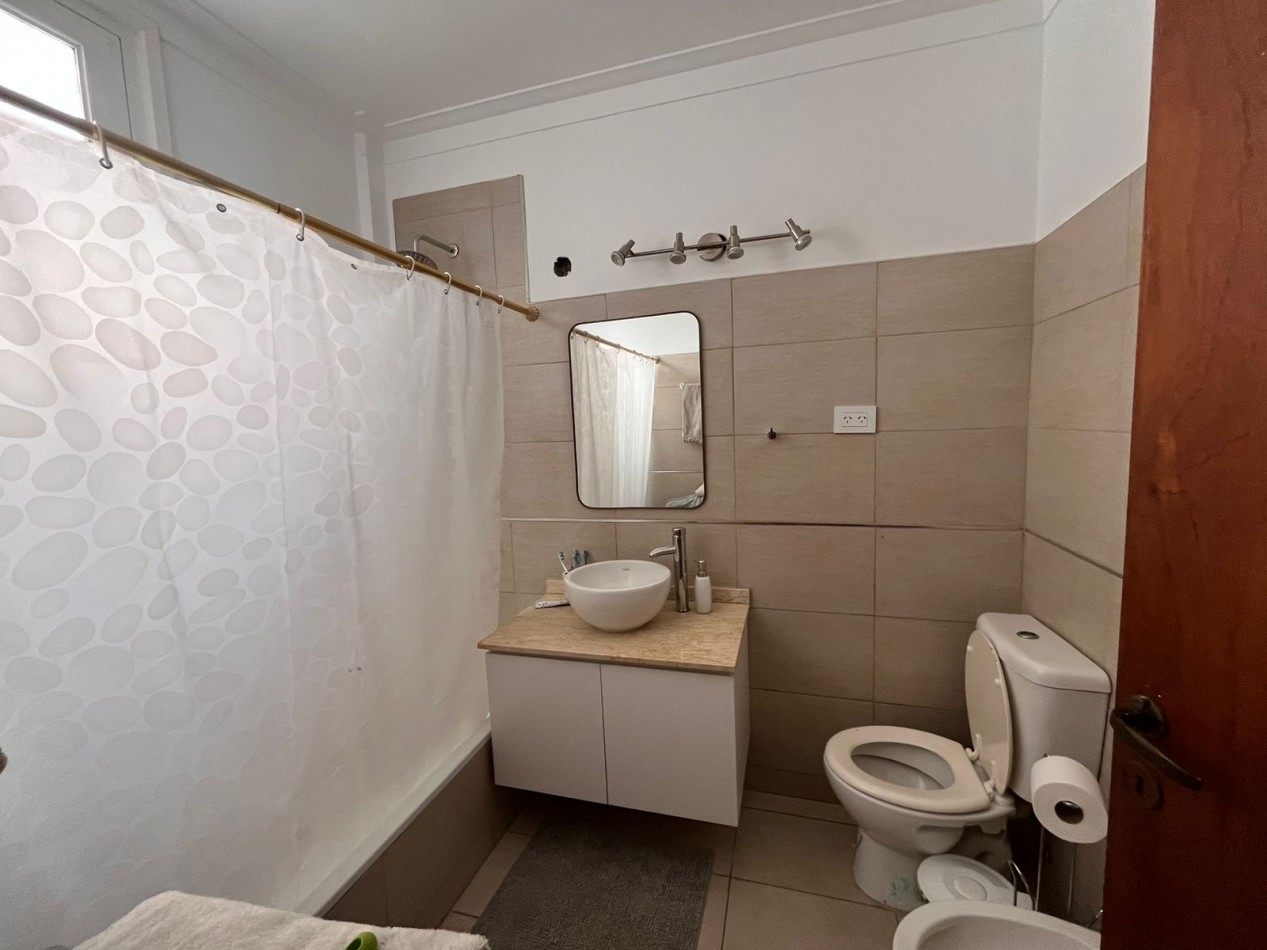 PERMUTA EN MDQ!!! PISO 4 AMBIENTES CON TERRAZA Y COCHERA EN CIUDAD DE LA PLATA