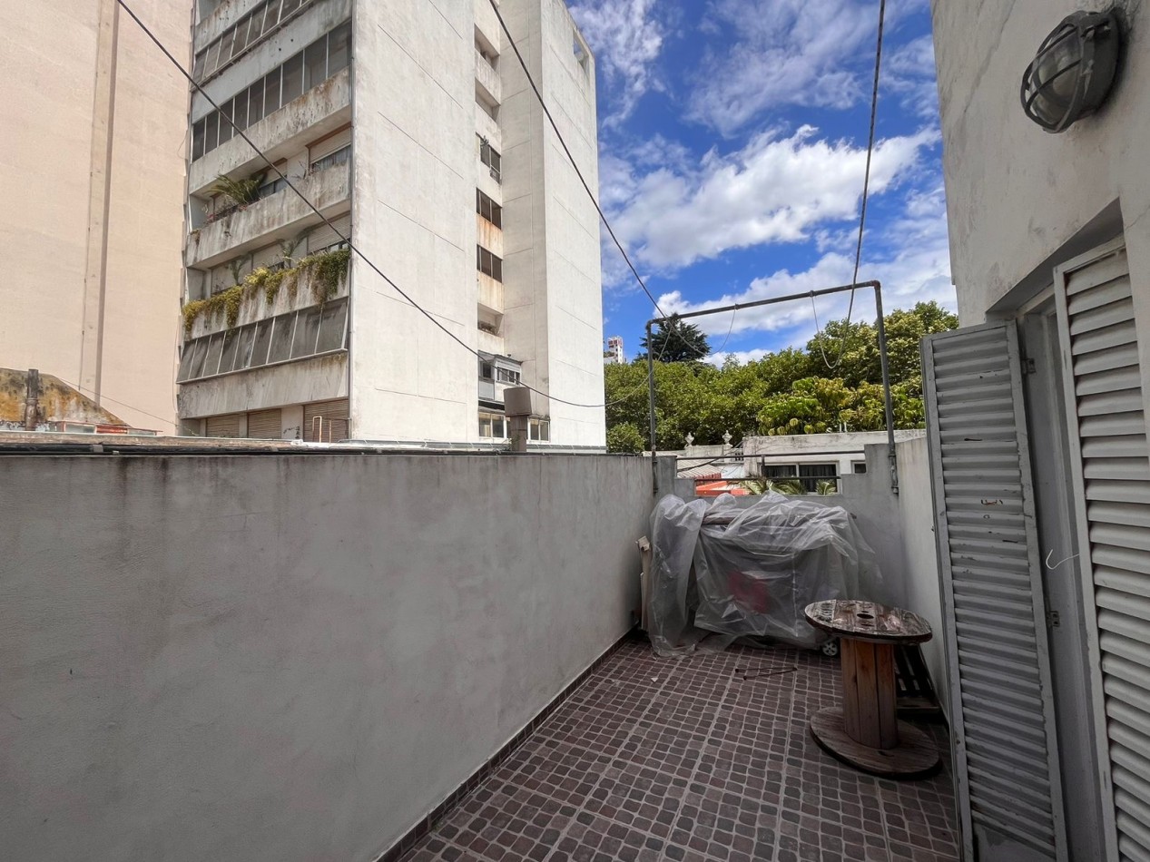 PERMUTA EN MDQ!!! PISO 4 AMBIENTES CON TERRAZA Y COCHERA EN CIUDAD DE LA PLATA