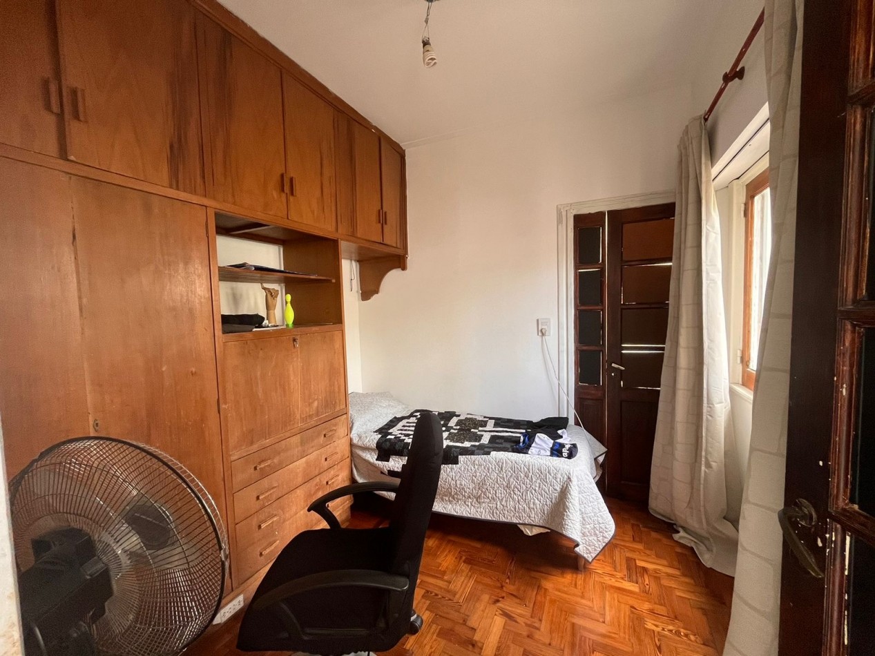 PERMUTA EN MDQ!!! PISO 4 AMBIENTES CON TERRAZA Y COCHERA EN CIUDAD DE LA PLATA