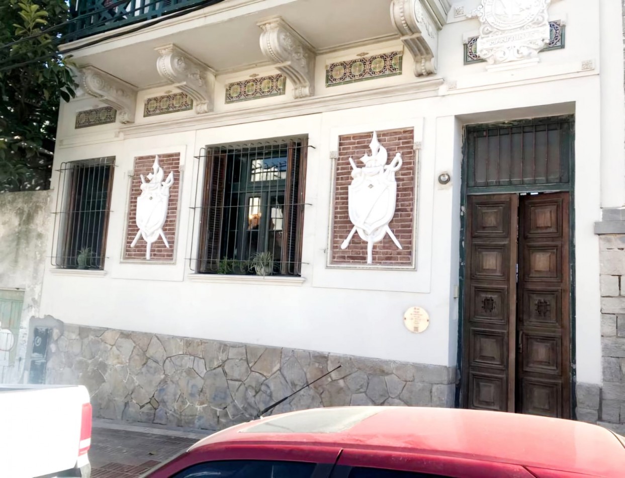 UNICA!!! VILLA TATA CASA PATRIMONIAL LA PERLA