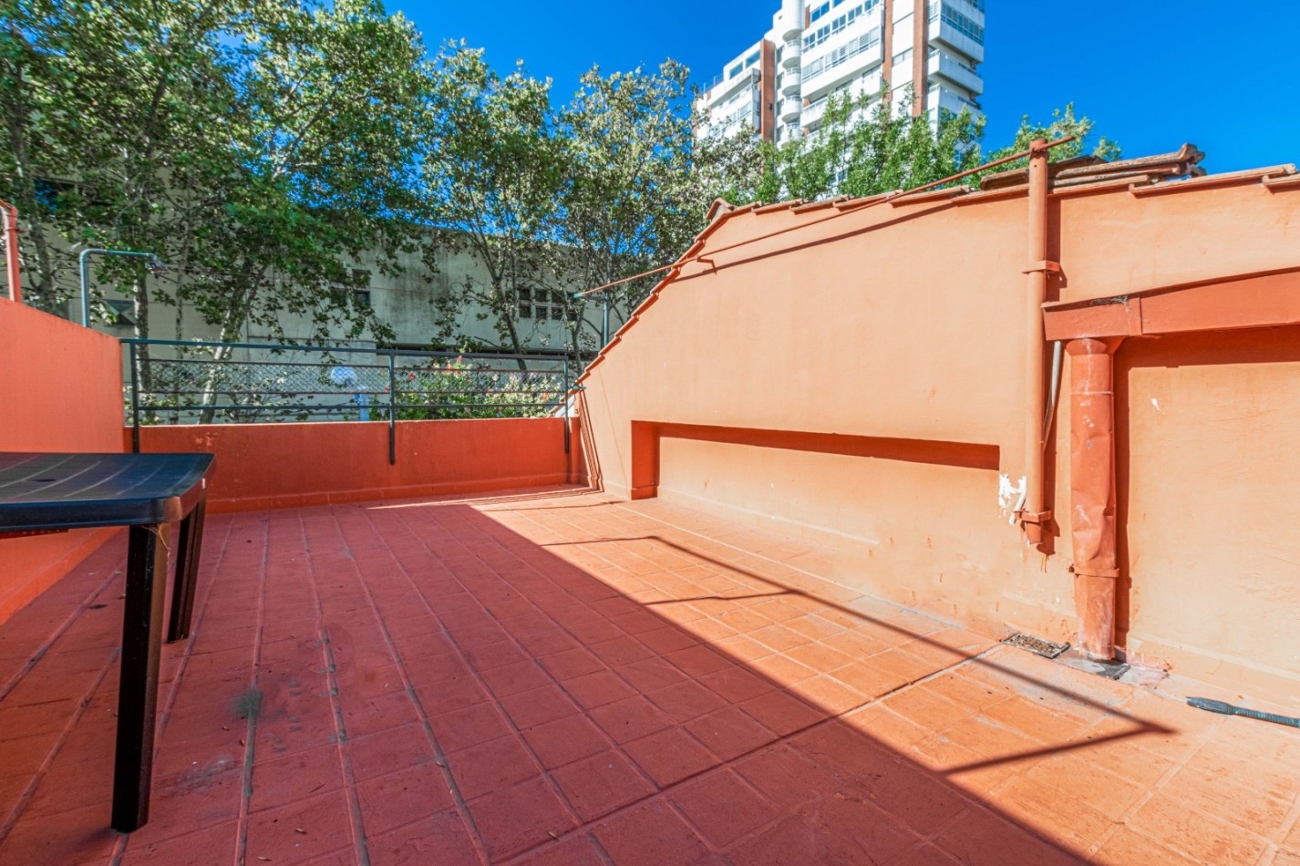 IDEAL DESARROLLO ZONIFICACION C1A!!! LOTE 280M2 C 2 LOCALES 9 DPTOS 1 CASA TIPO PH CENTRO
