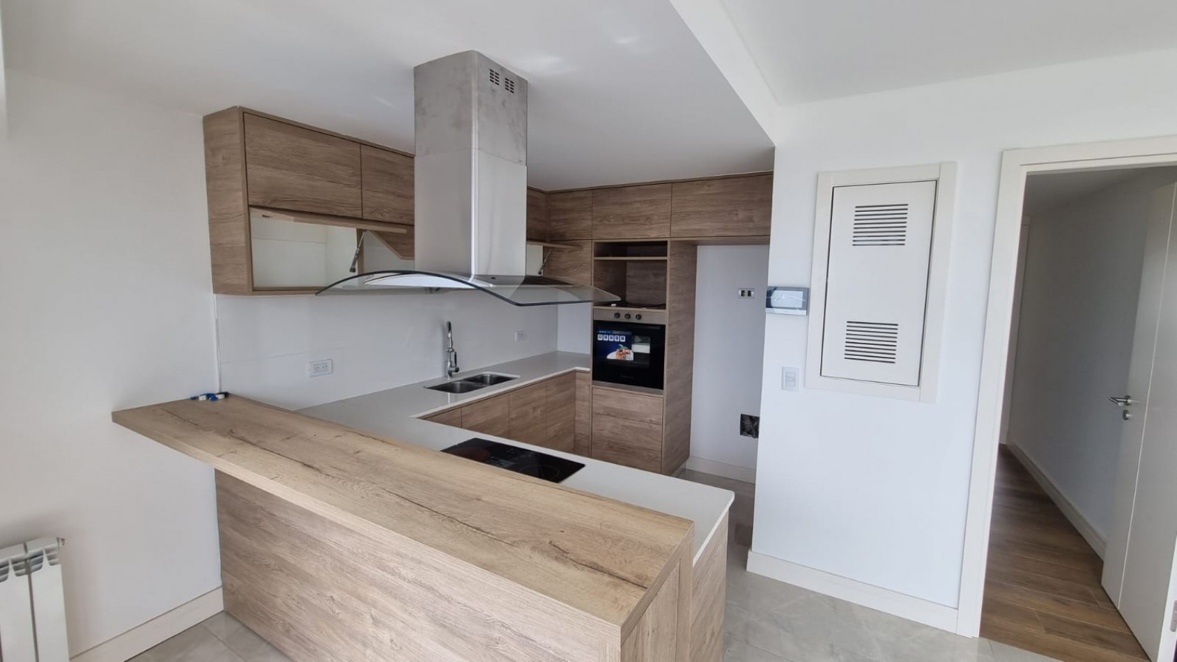 VENTA HERMOSO DEPARTAMENTO A ESTRENAR 3 AMBIENTE CON VISTA AL MAR ZONA UNZUE