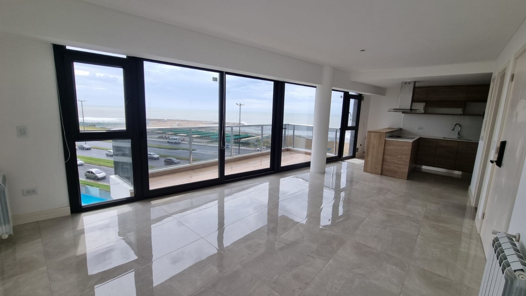 VENTA HERMOSO DEPARTAMENTO A ESTRENAR 3 AMBIENTE CON VISTA AL MAR ZONA UNZUE