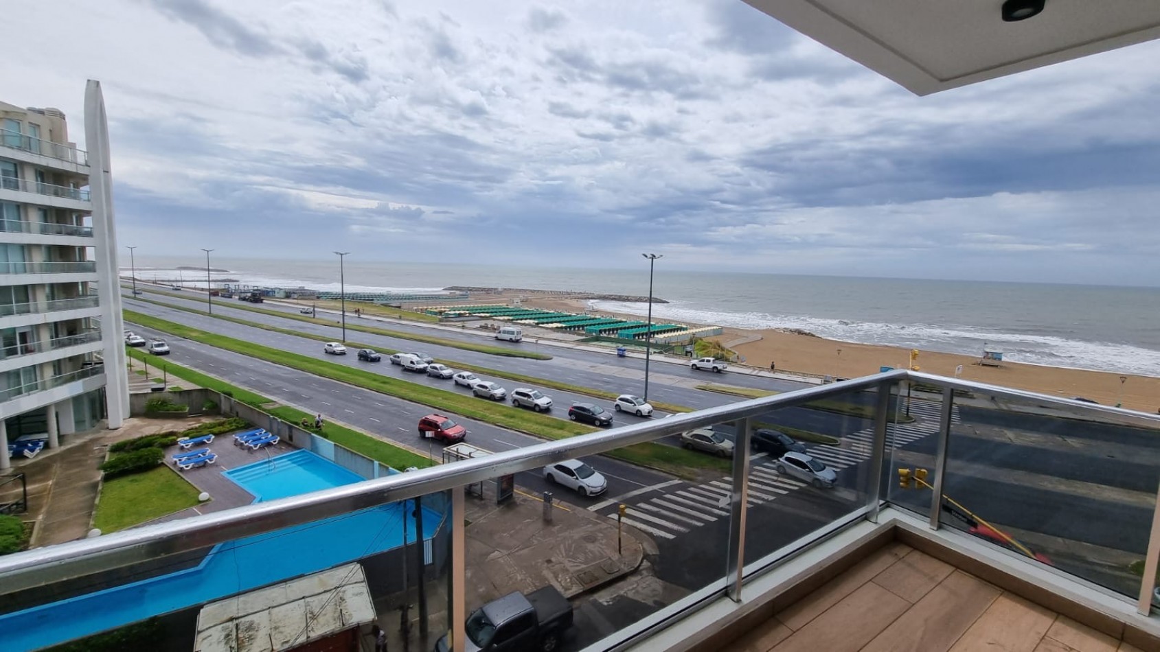 VENTA HERMOSO DEPARTAMENTO A ESTRENAR 3 AMBIENTE CON VISTA AL MAR ZONA UNZUE