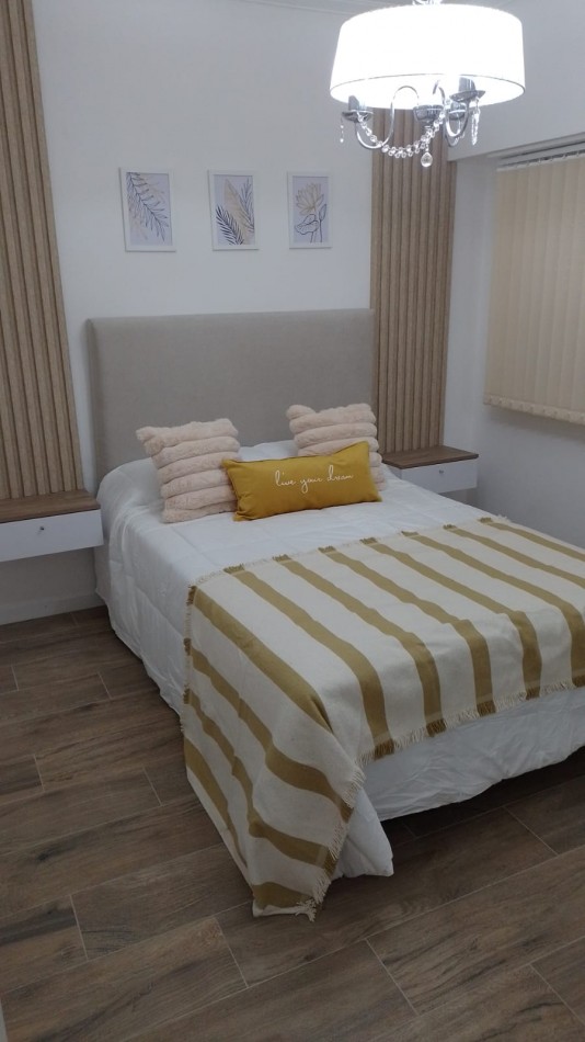 DEPARTAMENTO 2 AMB AL FRENTE CON BALCON VISTA LATERAL AL MAR PLAZA COLON