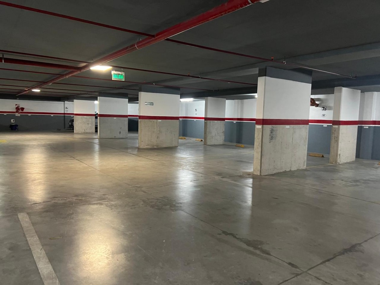 EDIFICIO NOVECCENTO!!! DEPTO 2 AMB C VISTA PANORAMICA FRENTE A PLAZA COLON