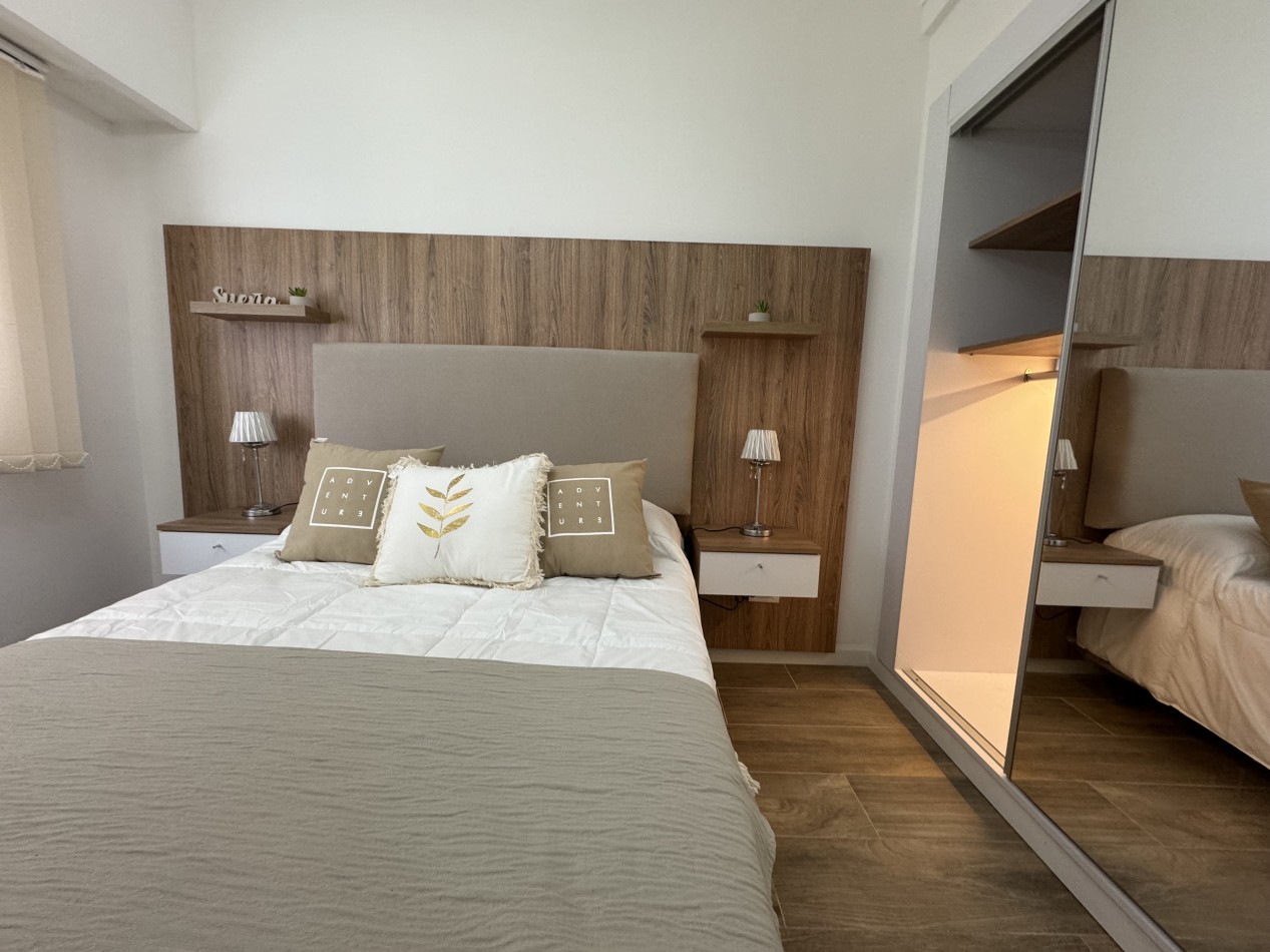 VENTA DEPTO DOS AMBIENTES CON BALCON ZONA CENTRO