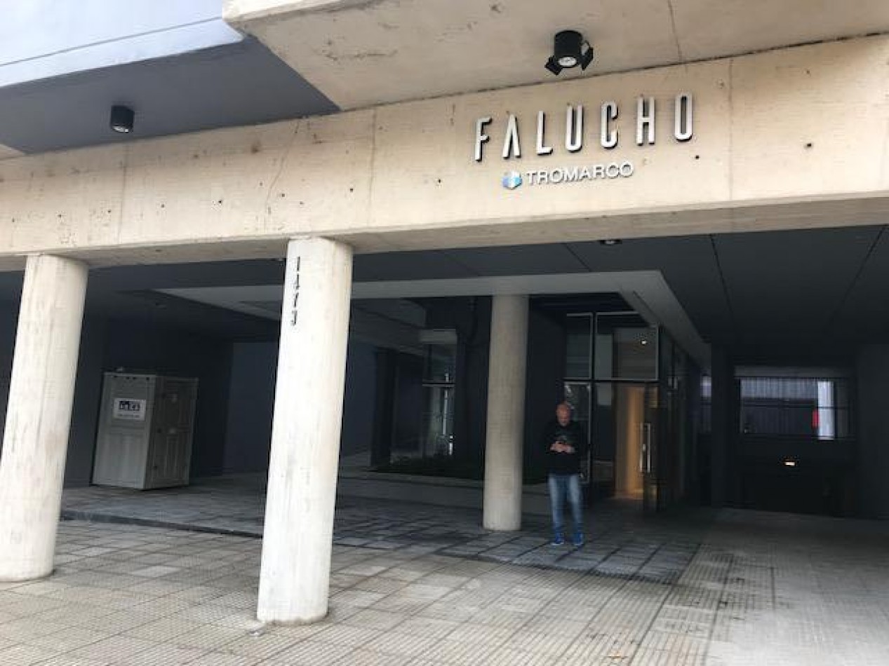 ALQUILER ANUAL DEPARTAMENTO SEMIPISO GUEMES 3 AMB CON COCHERA Y AMENITIES
