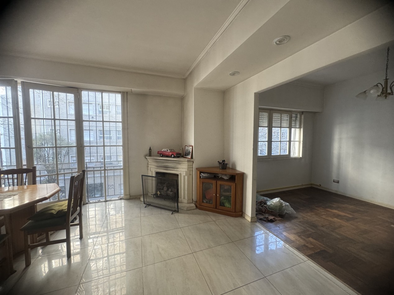 VENTA DEPARTAMENTO 3 AMB CON ESCRITORIO Y 2 ESPACIOS DE COCHERA PLAZA COLON