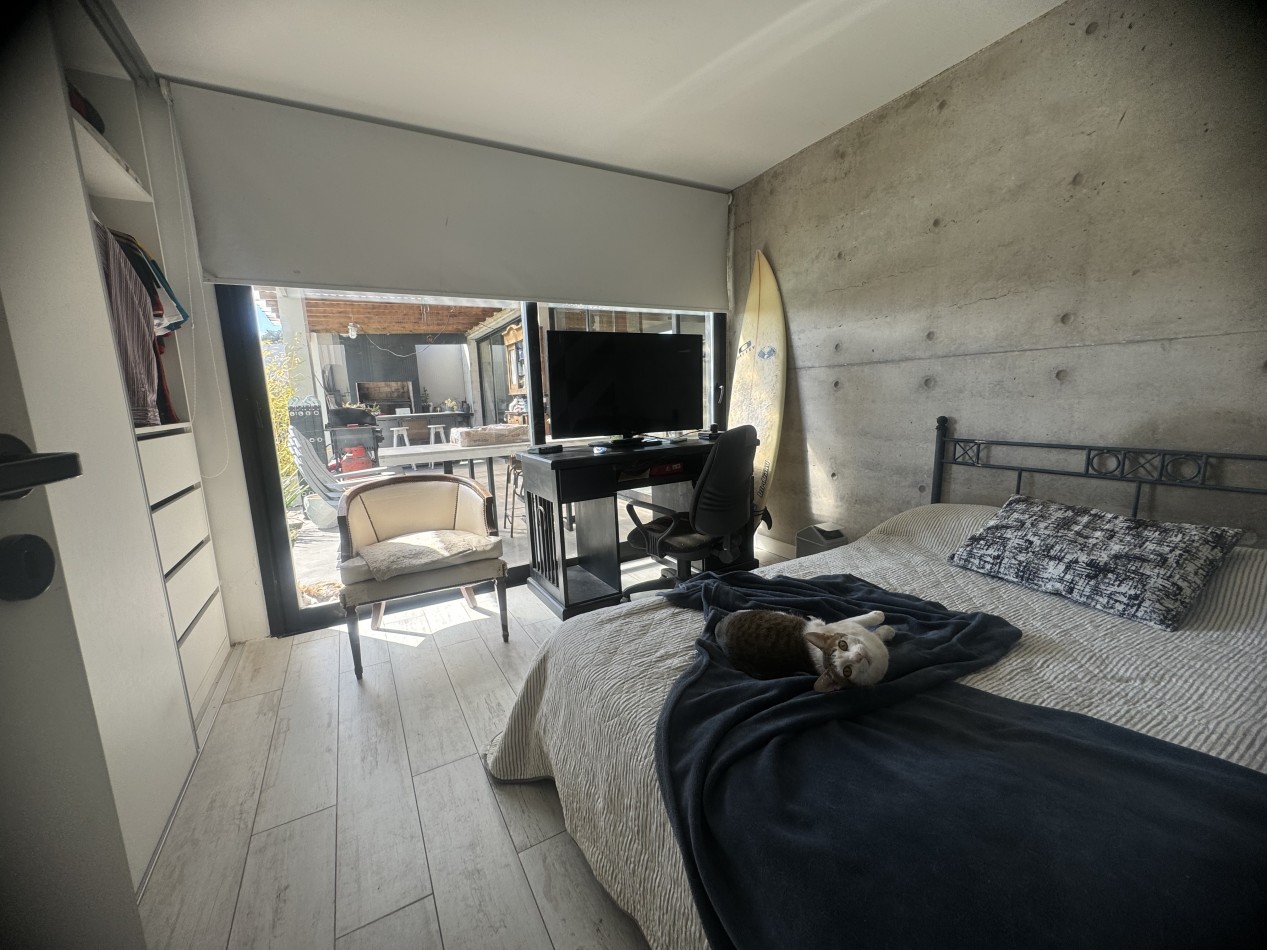 EXCELENTE CASA EN VENTA CON PISCINA EN ARENAS DEL SUR