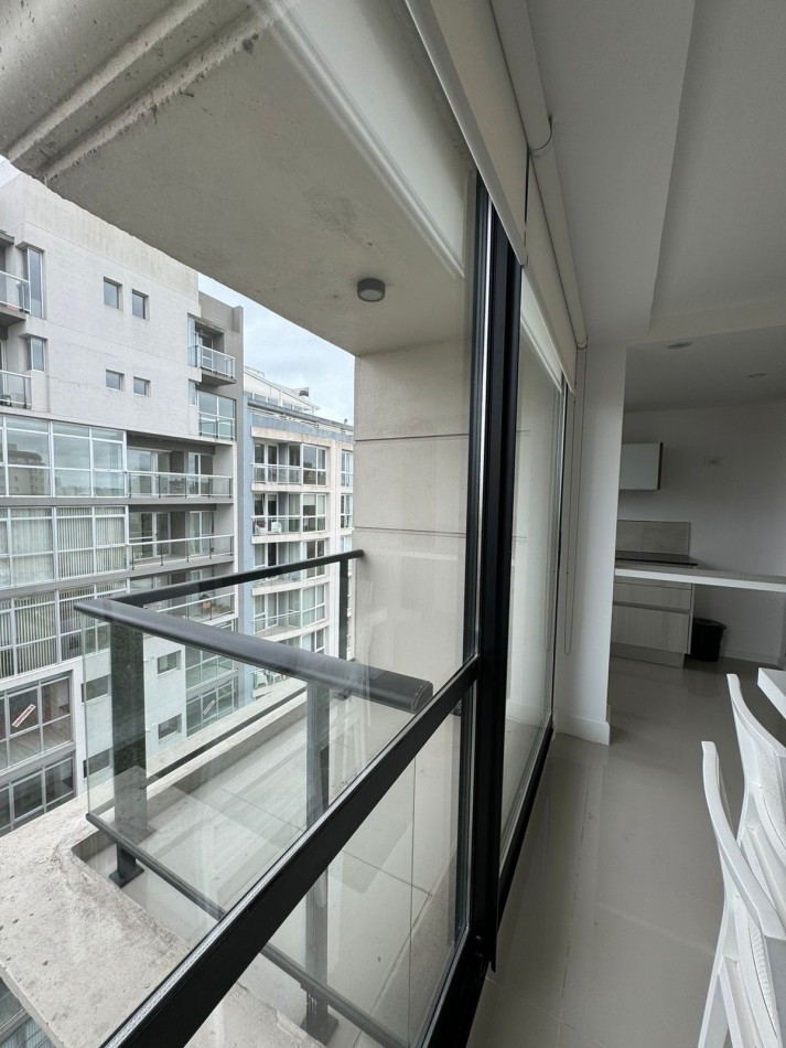 MODERNO DEPTO 2 AMB CON BALCON Y COCHERA