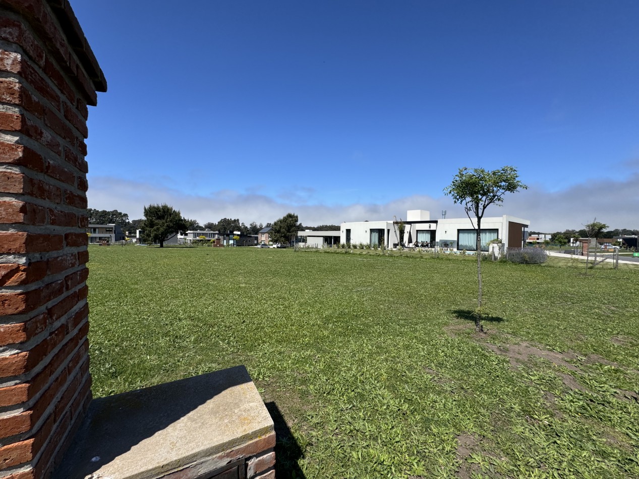 LOTE EN VENTA EN EL BARRIO PRIVADO RUMENCO JOVEN