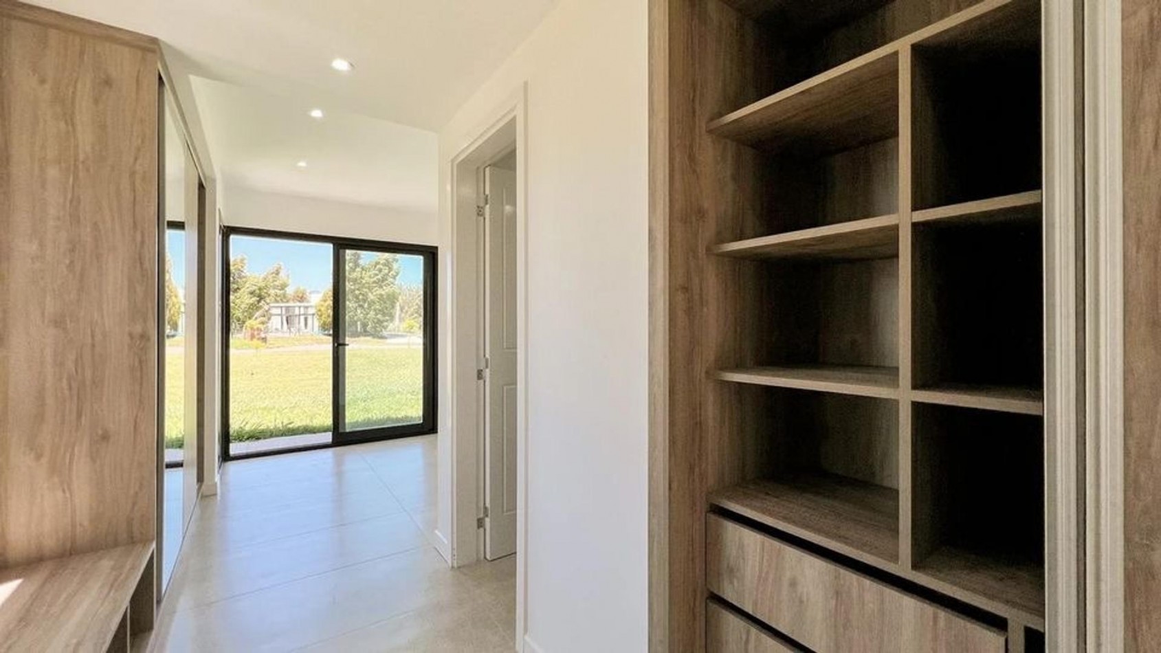 OPORTUNIDAD CASA A ESTRENAR A LA VENTA EN EL BARRIO PRIVADO RUMENCO JOVEN